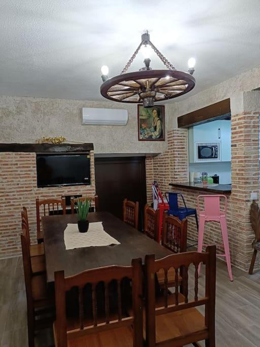 הוילה גוודלחרה La Casona De La Azucena מראה חיצוני תמונה