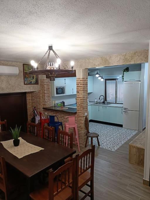 הוילה גוודלחרה La Casona De La Azucena מראה חיצוני תמונה